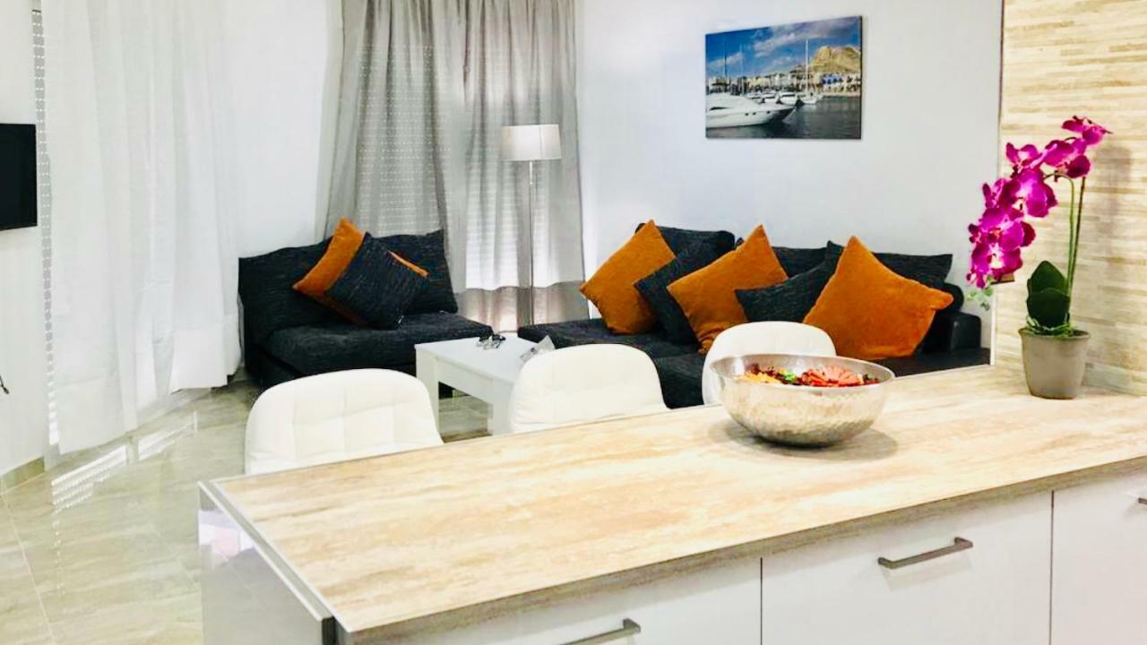 Boutique Apartment By The Sea Alicante Buitenkant foto
